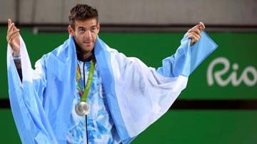 DEL POTRO. Se qued&oacute; con la de plata.
