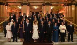 Los mandatarios repitieron la 'foto familia'.