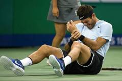 El dolor de Del Potro en Shanghai: sufrió una caída y se lesionó la muñeca izquierda