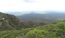 El río Mina Clavero atraviesa el imponente Valle de Traslasierra