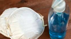 Barbijos, alcohol en gel. / Sanatorio Allende