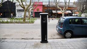 La Plata ya tiene su primer cargador para autos eléctricos
