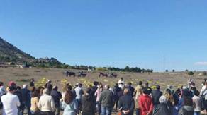 Manifestantes se manifiestan en Cámara, el pasado domingo.