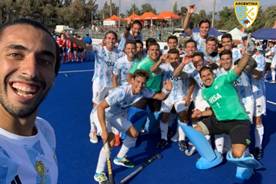 Los Leones se consagraron campeones en Chile y así lo festejaron. (Prensa CAH)