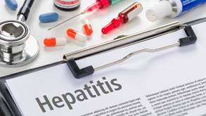 Los doctores Petter Brodin y Moshé Arditi publicaron ayer un estudio científico en la prestigiosa revista médica The Lancet sobre Hepatitis y COVID