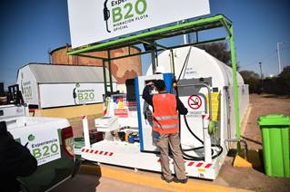 Presentación del programa de migración de flota pública a biocombustibles con la presencia del Gobernador Juan Schiaretti    Foto: (Pedro Castillo / La Voz)