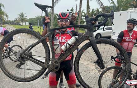 Oscar Galíndez salió tercero en la City Bikes Gravel Miami. (City Bikes)